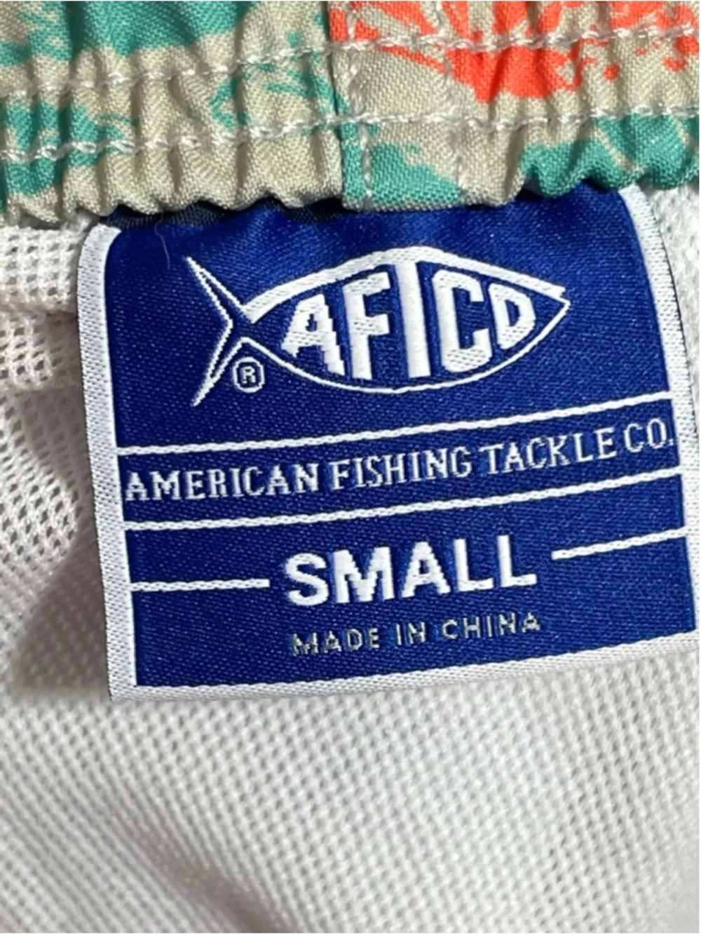 Men's AFTCO Swim Trunks S Beige Teal Fish Print